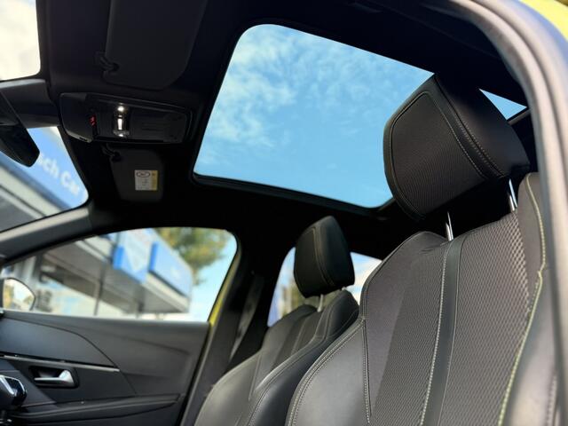 Peugeot 208 1.2 PT 100 GT