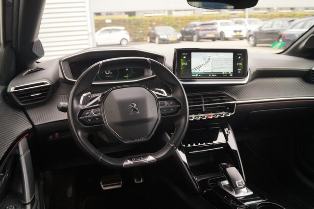Peugeot 208 1.2 PureTech 130pk Automaat GT Pack -LEER-NAVI-ECC-