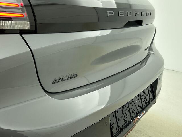Peugeot 208 1.2 Hybrid 100PK Automaat Allure | Navigatie | Apple Carplay/Android Auto | Airco | Camera | Parkeer sensoren | Cruise Control | Led | Lichtmetalen Velgen