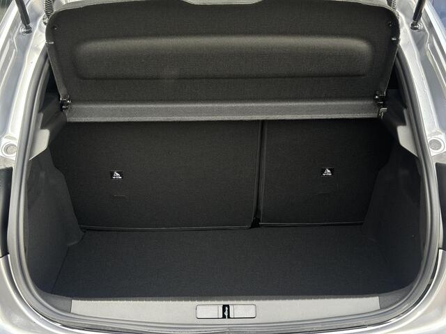 Peugeot 208 1.2 Hybrid 145 e-DCS6 GT | Adaptive Cruise Control | Draadloze telefoonlader | Keyless Entry/Start | Navigatie | Climate Control | Apple Carplay/Android Auto | Parkeercamera/-sensoren | Full LED | DAB