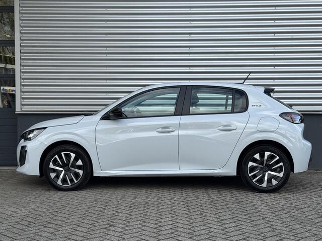 Peugeot 208 Style 1.2 Turbo 100pk | NIEUW | AIRCO | APPLE CARPLAY / ANDROID AUTO | PARKEERHULP | CRUISE CONTROL