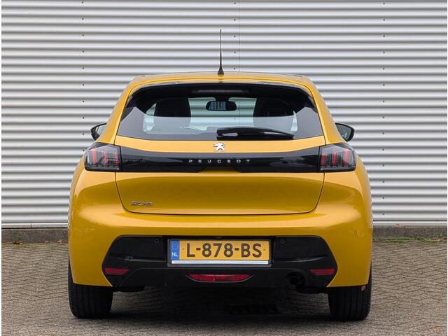Peugeot 208 Allure 1.2 Turbo 100pk PANORAMADAK | STOELVERWARMING | DEALERONDERHOUDEN | NAVI | CAMERA