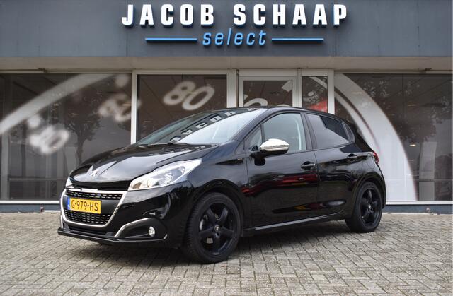 Peugeot 208 1.2 PureTech Signature / Carplay / Navi / Trekhaak / Airco / 17" LM / PDC