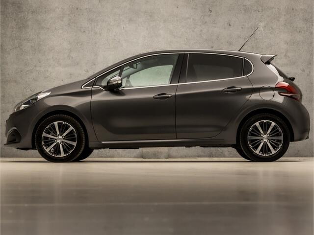 Peugeot 208 1.2 PureTech Allure Sport Automaat (APPLE CARPLAY, NAVIGATIE, CLIMATE, CAMERA, SPORTSTOELEN, GETINT GLAS, LM VELGEN, PARKEERSENSOREN, NIEUWE APK, NIEUWSTAAT)