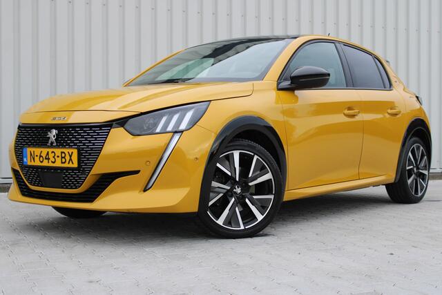 Peugeot 208 1.2 PureTech GT | Incl. 12 maanden garantie | 100% onderhouden | Cruise control | Climate control | Stoelverwarming | Apple carplay/Android auto | Parkeercamera |