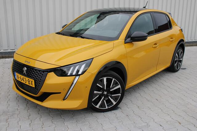 Peugeot 208 1.2 PureTech GT | Incl. 12 maanden garantie | 100% onderhouden | Cruise control | Climate control | Stoelverwarming | Apple carplay/Android auto | Parkeercamera |