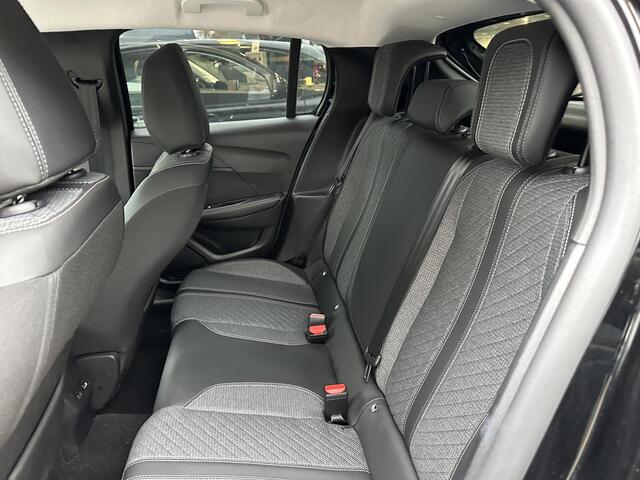 Peugeot 208 Allure 1.2 Turbo 100 PK 6-Bak | LED Koplampen | Facelift Model | Parkeersensoren Rondom | 10'' inch Touch Screen | Draadloze telefoon Navigatie via Apple Car play/ Android Auto | Cruise Control | Rijbaan Bewaking | Stuurwiel Bediening | Half Lederen Bekl