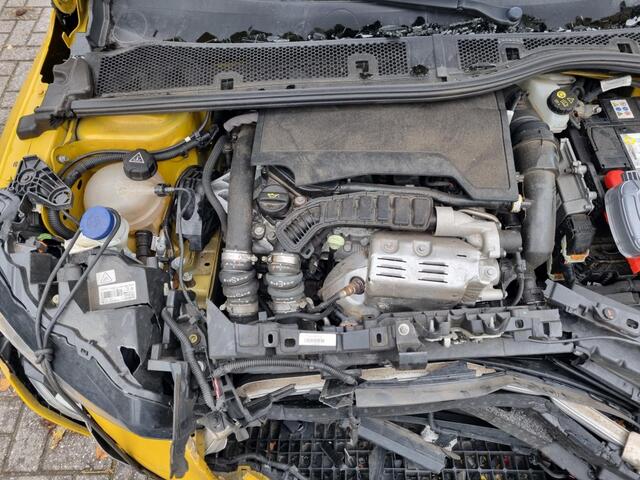 Peugeot 208 1.2 PureTech GT-Line Pano Led