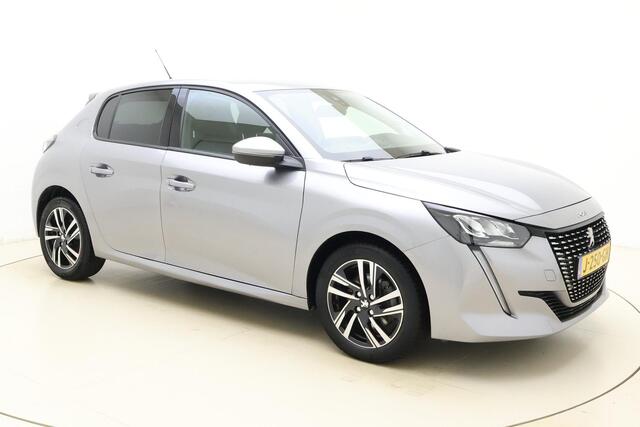 Peugeot 208 1.2 PureTech Blue Lease Allure 100 PK | Handgeschakeld | Camera | Parkeersensor | Cruise Control | Navigatie | Mirror Screen | Start/stop | Licht Metalen Velgen