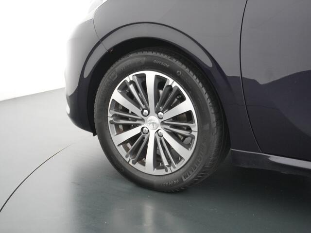 Peugeot 208 1.2 PureTech Allure | Cruise control | Apple car play | Bluetoot