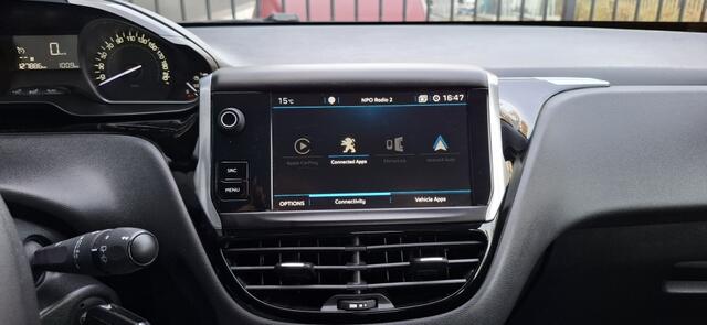 Peugeot 208 NAP NAVI PDC CarPlay Cruise