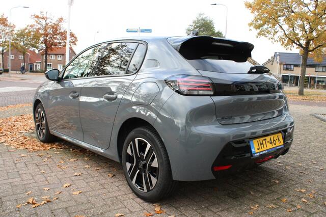 Peugeot 208 Hybrid e-DCS6 Allure