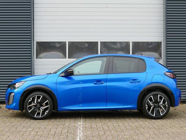 Peugeot 208 1.2 Hybrid 145 e-DCS6 GT | NIEUW | Uit voorraad leverbaar! | 360° Camera | Adaptive Cruise Control | Drive Assist | Full LED | Keyless Entry & Start | Navigatie | Apple Carplay/Android Auto
