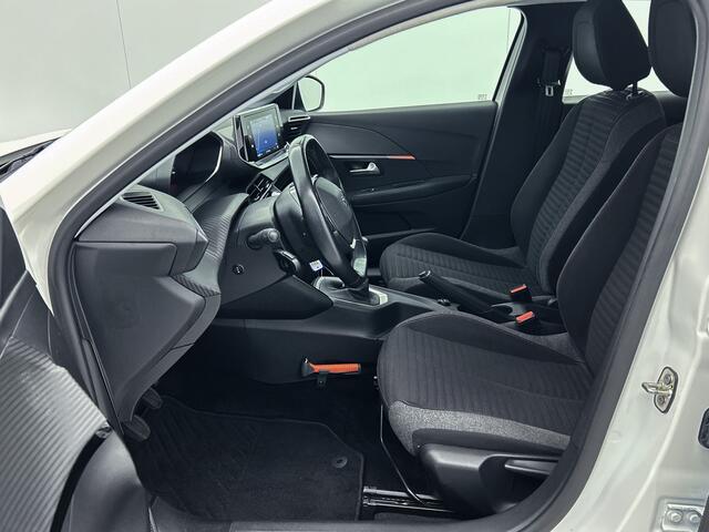 Peugeot 208 1.5 HDi 103PK Blue Active 5Drs. Airco / Navigatie / Lm.velgen / Pdc.A / Distributie vv bij 172Dkm / Apk 11-2026