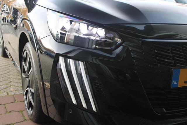 Peugeot 208 1.2 100PK GT | DRAADLOZE APPLE CARPLAY/ANDROID AUTO | 17" LICHTMETALEN VELGEN | DRAADLOZE TELEFOONLADER | ACHTERUITRIJ CAMERA | CRUISE CONTROL | FULL LED KOPLAMPEN | KEYLESS ENTRY/START | CLIMATE CONTROL | PARKEERSENSOREN VOOR EN ACHTER | GETINTE ACHETRRU