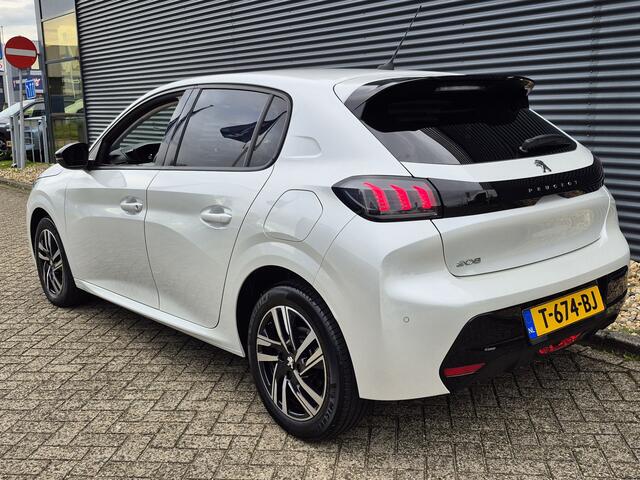 Peugeot 208 1.2 PureTech Allure Pack | Automaat | Navigatie | Keyless Entry en Start | Parelmoer Wit !!