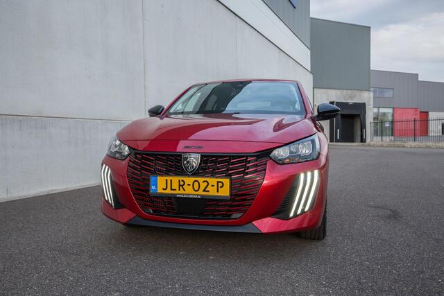 Peugeot 208 1.2 Hybrid 110 e-DCS6 Allure