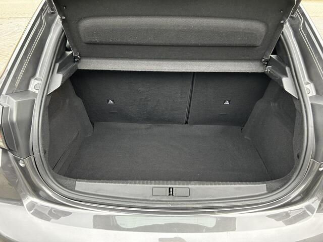 Peugeot 208 1.2 PureTech Blue Lease Allure