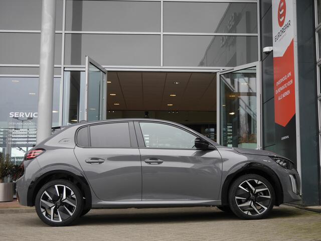 Peugeot 208 1.2 PureTech 100 GT | Keyless entry en start | Lichtmetalen velgen | Dodehoekdetectie | Navigatie | Camera voor en achter | Draadloze telefoonoplader