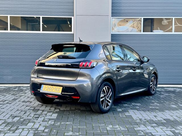Peugeot 208 1.2/ 101 PK Allure LED/ Camera/ BTW/ PDC V+A/ 1e eigenaar/ Nieuwe riem/ NAP