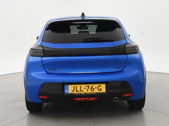 Peugeot 208 1.2 PT 100 PK GT + SPORTSTOELEN | 17 INCH | CAMERA | SFEERVERLICHTING | NAVIGATIE | CARPLAY | DAB