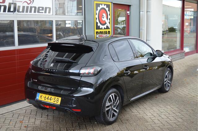 Peugeot 208 1.2 PureTech Blue Lease Allure O.a: PDC, Camera, Clima, Cruise, Navi, Carplay, Rijklaar All-in prijs!