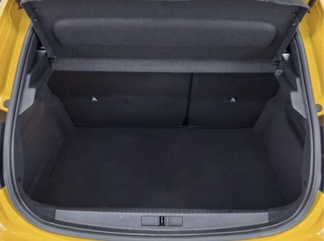 Peugeot 208 1.2 PureTech Active Pack Navigatie / Carplay / Lm velgen