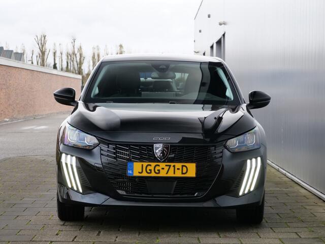 Peugeot 208 1.2 Hybrid e-DCS6 Allure 100 Pk Automaat Navigatie / DAB / Apple Carplay / Camera