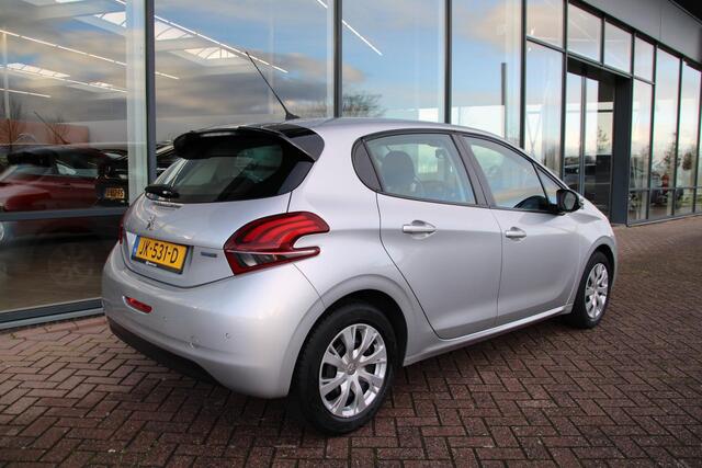 Peugeot 208 1.2 PureTech Blue Lion Airco Navi Carplay Cruise Dealer onderhouden
