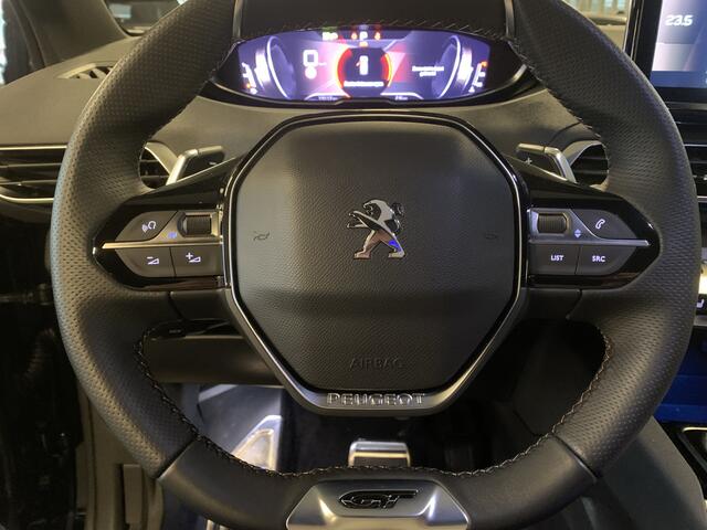 Peugeot 3008 1.2 PureTech GT EAT8 BLACK PACK NAVIGATIE-AUTOMATISCHE ACHTERKLEP-19 INCH LICHT METALEN VELGEN-ADAPTIVE CRUISE CONTROL