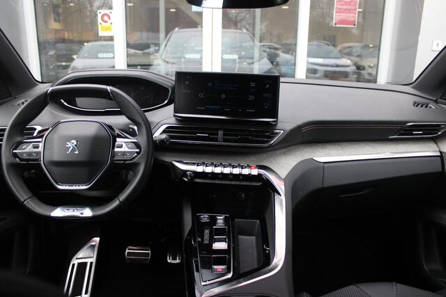 Peugeot 3008 1.2 Hybrid 136PK GT | 360° CAMERA | NAVIGATIE | ADAPTIVE CRUISE CONTROL | APPLE CARPLAY/ANDROID AUTO | CLIMATE CONTROL | 18" LICHTMETALEN VELGEN | DODEHOEK DETECTIE | KEYLESS ENTRY/START | FULL LED KOPLAMPEN | PARKEERSENSOREN VOOR EN ACHTER | DAB+ RADIO |