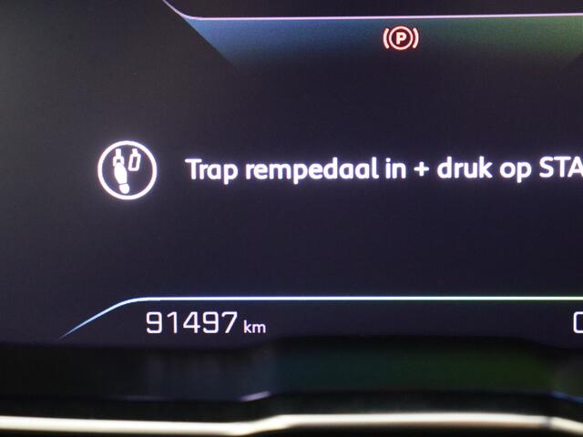 Peugeot 3008 1.6 HYbrid 225 Allure | Navigatie | Trekhaak |