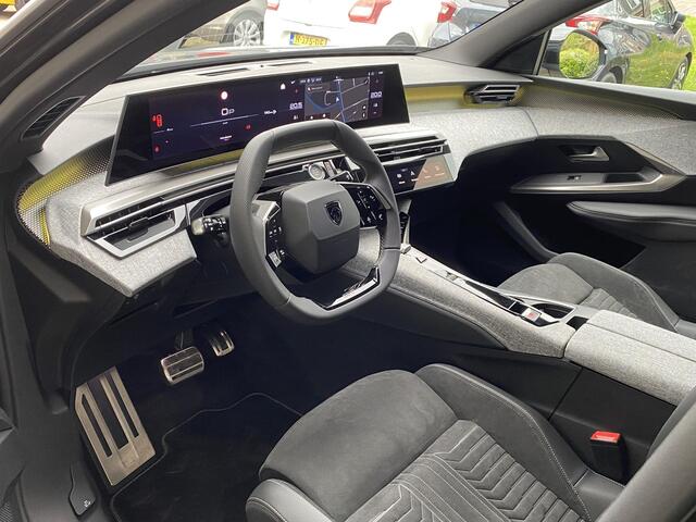Peugeot 3008 Hybrid 136 GT | NIEUW | Trekhaak | Alcantara Interieur | Memoryfunctie op stoel | Camera V+A | Elektr. achterklep