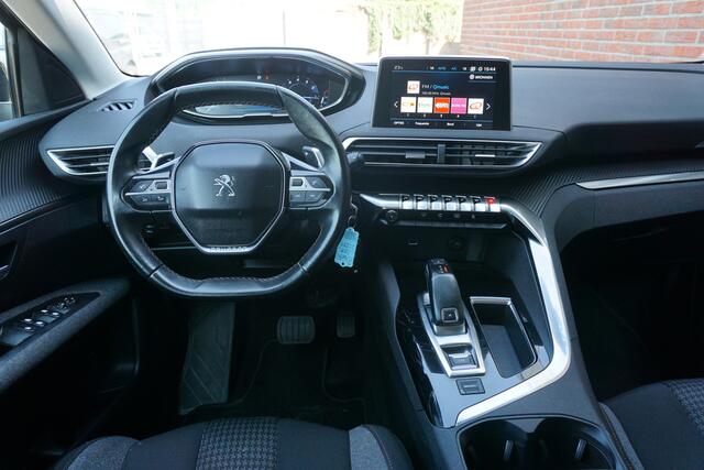 Peugeot 3008 1.2 PureTech Aut. Blue Lease Executive Trekhaak | Camera | Apple Carplay