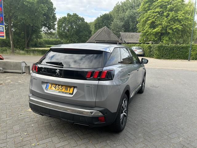 Peugeot 3008 1.6 HYbrid 225 Allure
