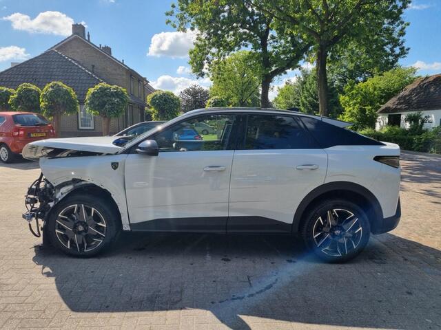 Peugeot 3008 1.2 Hybrid 136 GT