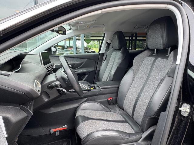 Peugeot 3008 1.2 Pure 130 pk Tech Premiere - Navi - camera - el achterklep
