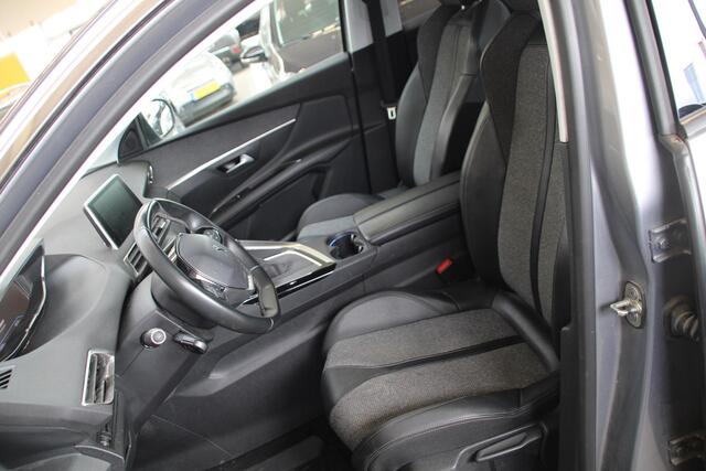 Peugeot 3008 1.2 PureTech 130pk Allure Airco Navi Carplay 75858km