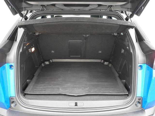 Peugeot 3008 1.6 PureTech GT Camera | NAP | Panorama dak |