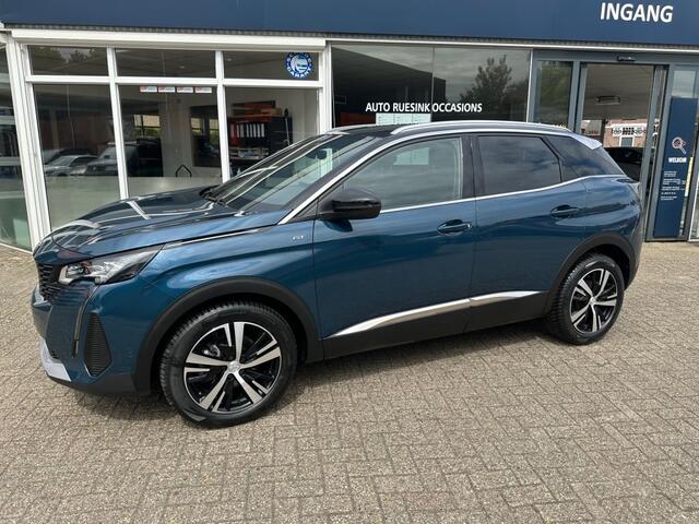 Peugeot 3008 1.2 HYBRID 136 GT