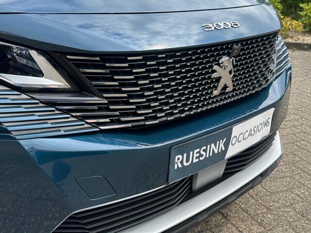 Peugeot 3008 1.2 HYBRID 136 GT