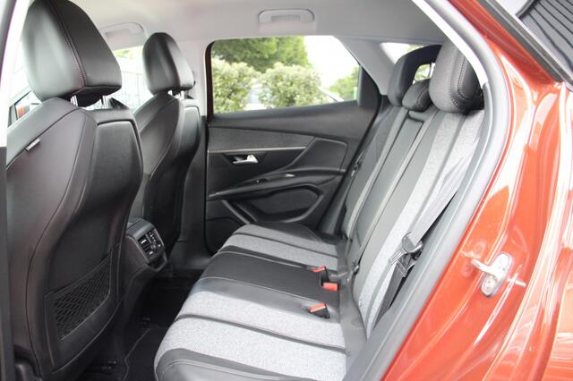 Peugeot 3008 1.2 PureTech Allure