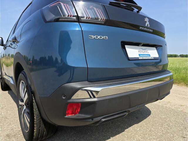 Peugeot 3008 1.6 plug-in Hybrid 180 Allure - 180 Pk - Euro 6 - Navi - ParkeerCamera