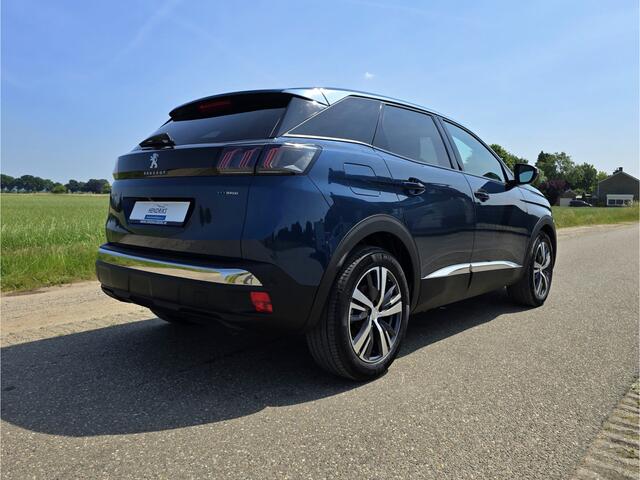 Peugeot 3008 1.6 plug-in Hybrid 180 Allure - 180 Pk - Euro 6 - Navi - ParkeerCamera