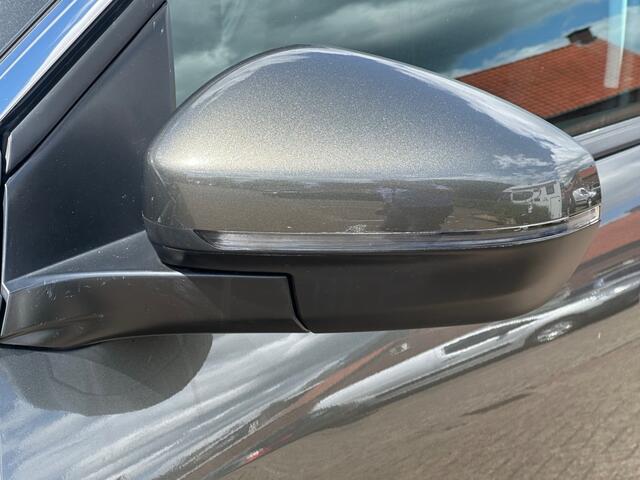 Peugeot 3008 1.2 PURET AGC ALLURE