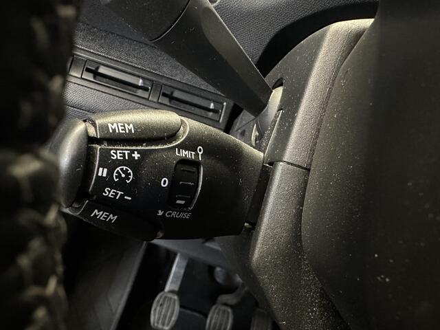 Peugeot 3008 1.2 PureTech Allure | Apple+Android | Camera | Massage
