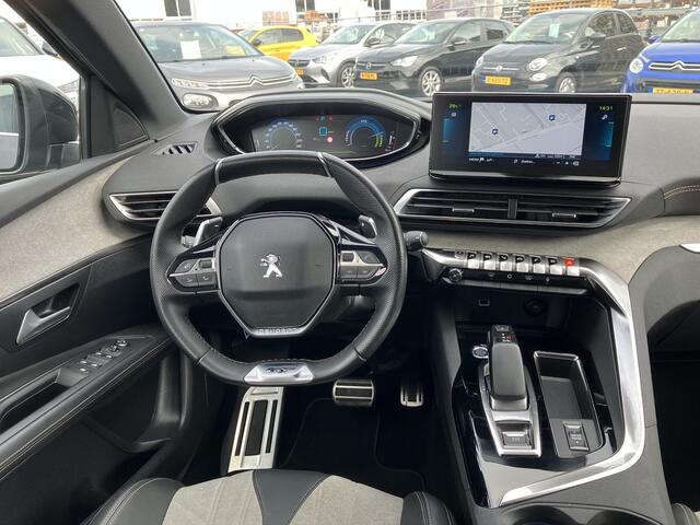 Peugeot 3008 PLUG-IN HYBRID 225 GT FULL OPTIONS