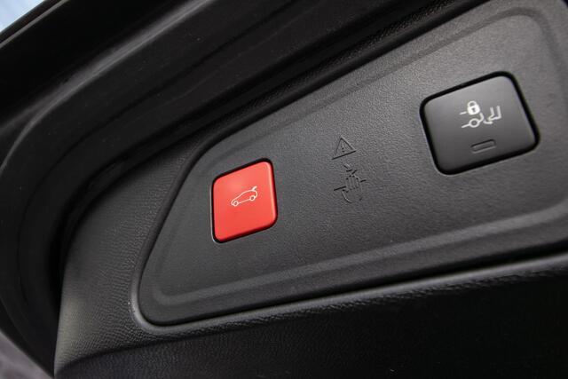 Peugeot 3008 1.6 HYbrid 225 Allure Pack Business - All-in rijklrprs | elec klep | 360grd cam | winterset extra