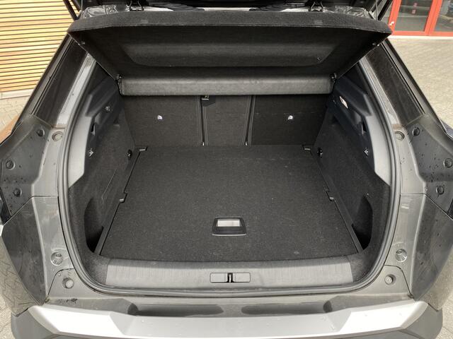 Peugeot 3008 1.2 Hybrid 136 Allure 360 Camera / Navigatie / Carplay