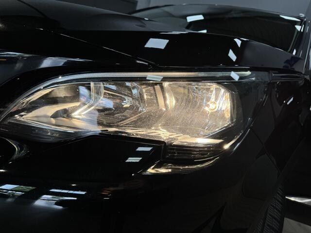 Peugeot 3008 1.6 e-THP Blue Lease Premium Airco ECC | Trekhaak | Cruise Control | Apple Carplay | Camera | Navigatie | Isofix | NAP